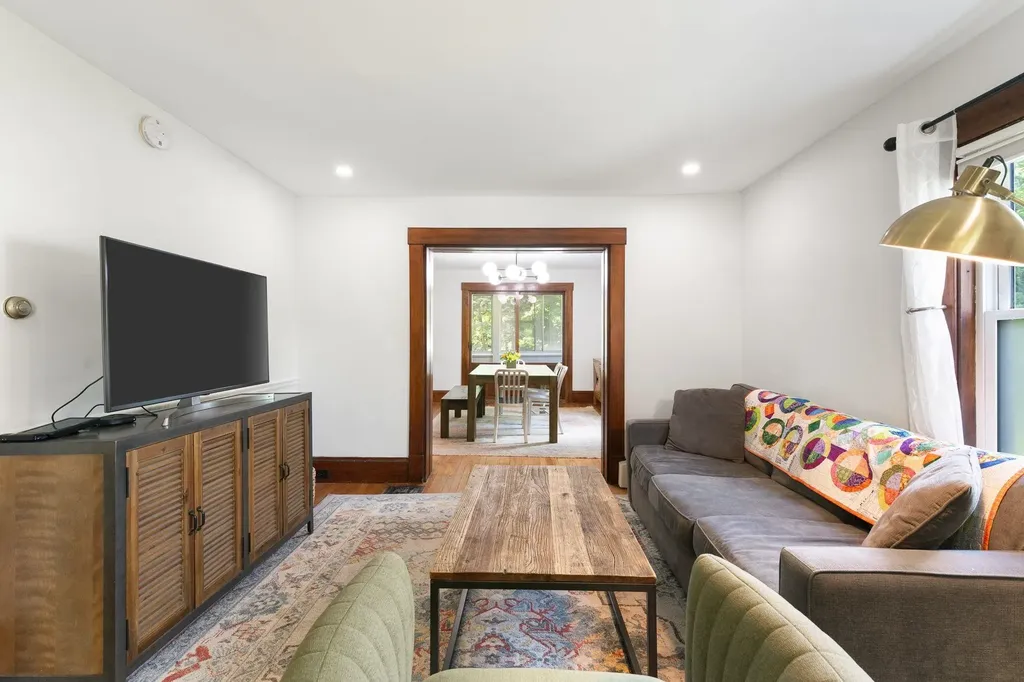 39 Locust Street Brattleboro VT 05301