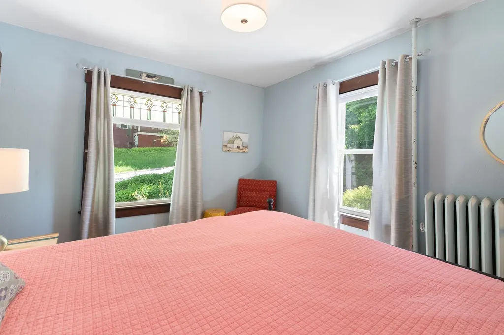 39 Locust Street Brattleboro VT 05301
