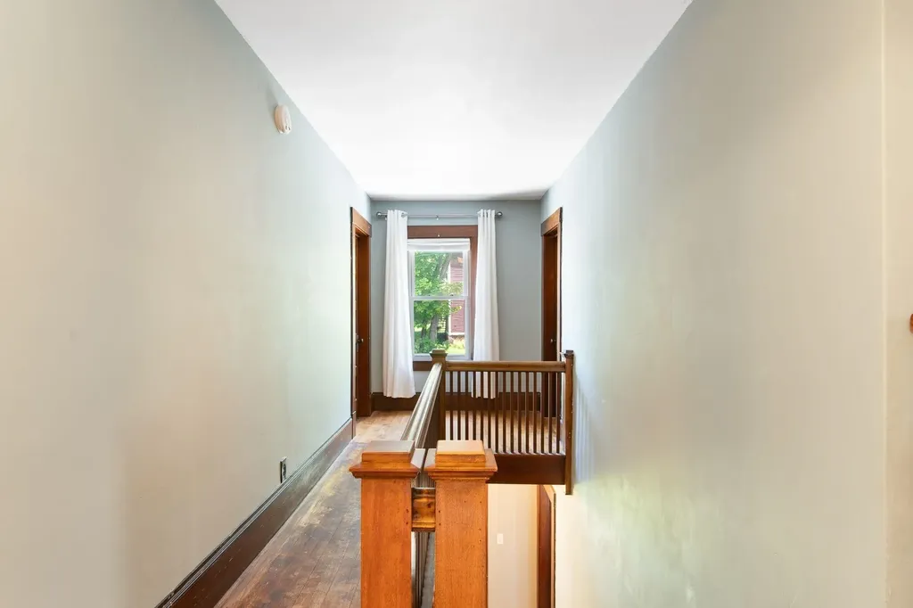 39 Locust Street Brattleboro VT 05301
