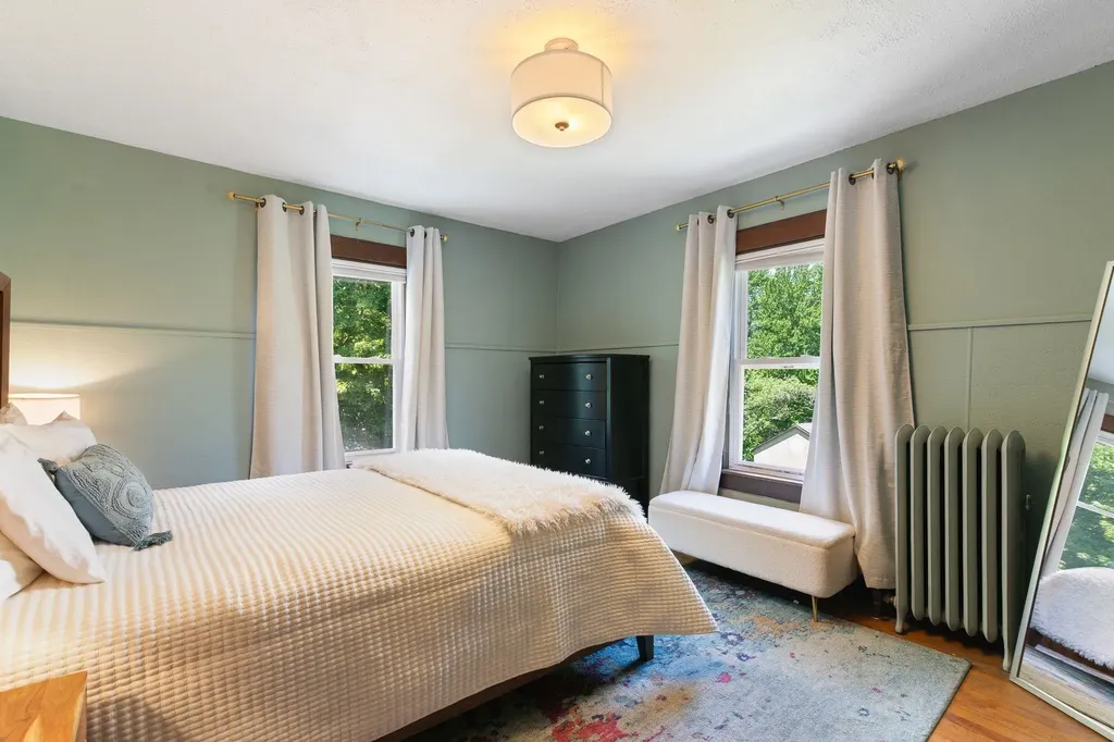 39 Locust Street Brattleboro VT 05301