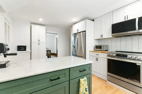 39 Locust Street Brattleboro VT 05301