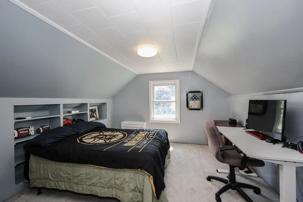 419 Cohas Avenue Manchester NH 03109