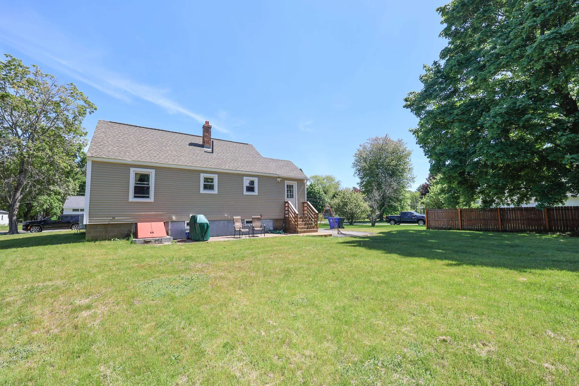 419 Cohas Avenue Manchester NH 03109