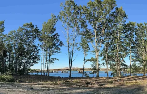 82 Shipwright Way Newington NH 03801