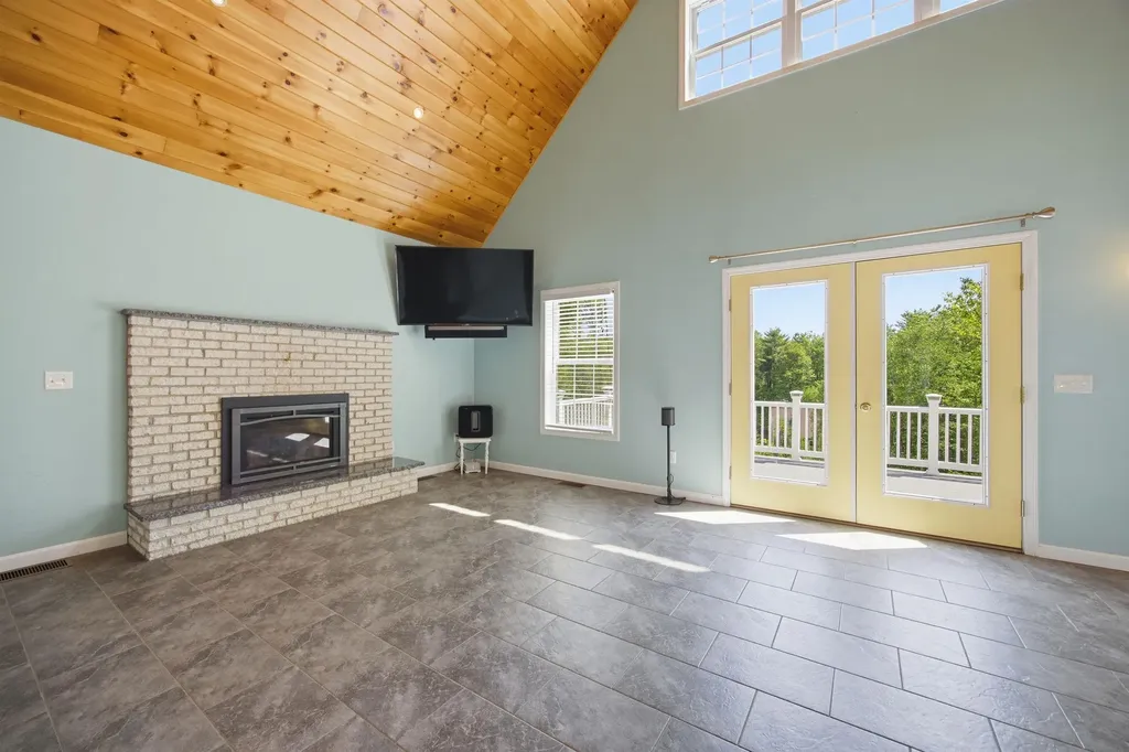 70 Crodem Drive Bristol NH 03222