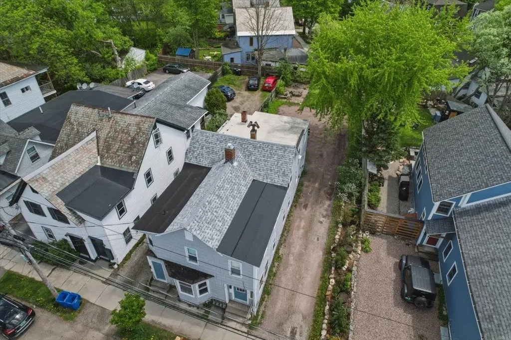 64 Hyde Street Burlington VT 05401
