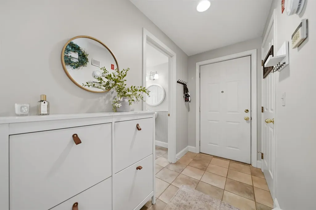 2 Ben Circle Goffstown NH 03045