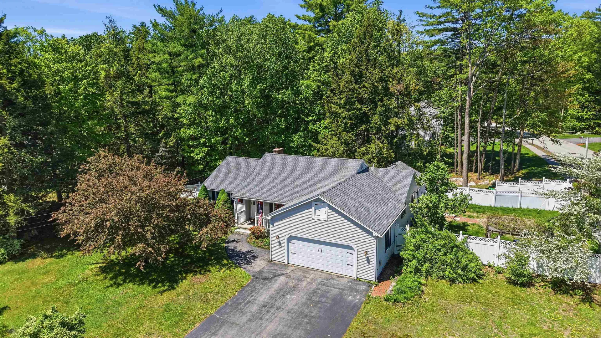 2 Ben Circle Goffstown NH 03045