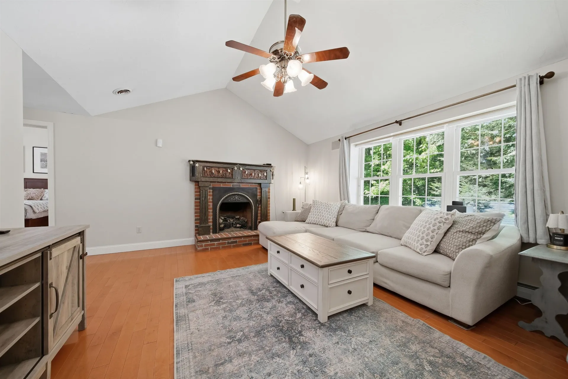 2 Ben Circle Goffstown NH 03045