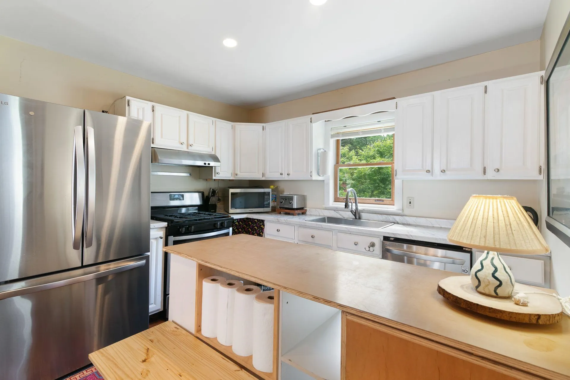 82 Oak Grove Avenue Brattleboro VT 05301