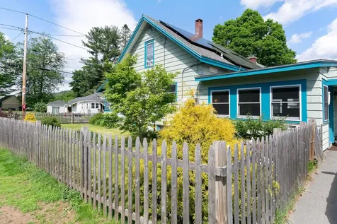 82 Oak Grove Avenue Brattleboro VT 05301