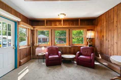 82 Oak Grove Avenue Brattleboro VT 05301