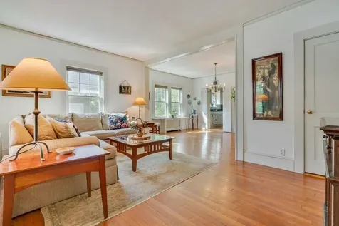 173 Winnacunnet Road Hampton NH 03842