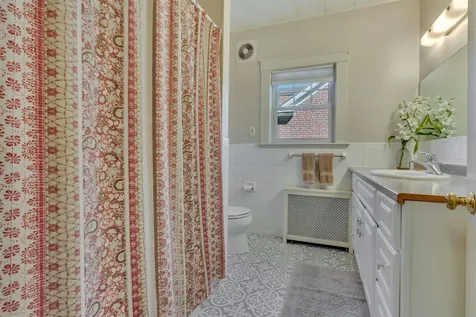 173 Winnacunnet Road Hampton NH 03842