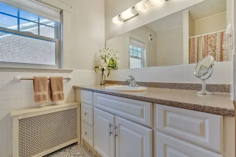 173 Winnacunnet Road Hampton NH 03842