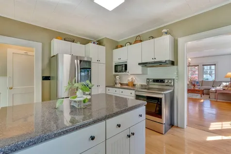 173 Winnacunnet Road Hampton NH 03842
