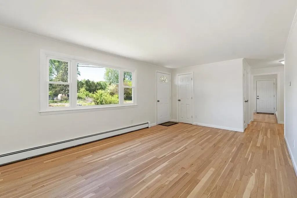 18 Harvard Street Rochester NH 03867
