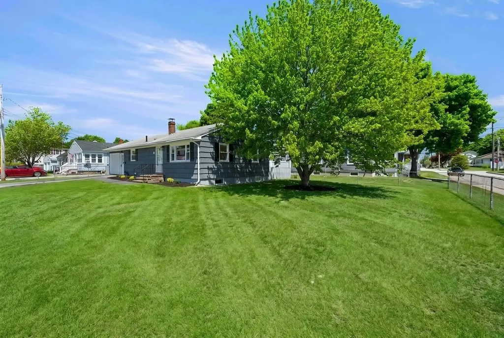 18 Harvard Street Rochester NH 03867