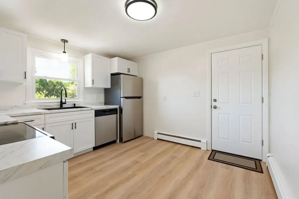 18 Harvard Street Rochester NH 03867