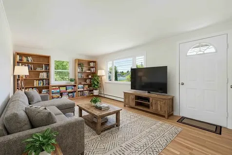 18 Harvard Street Rochester NH 03867