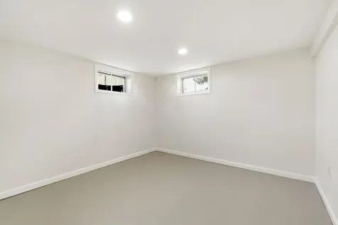 18 Harvard Street Rochester NH 03867