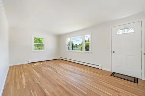 18 Harvard Street Rochester NH 03867