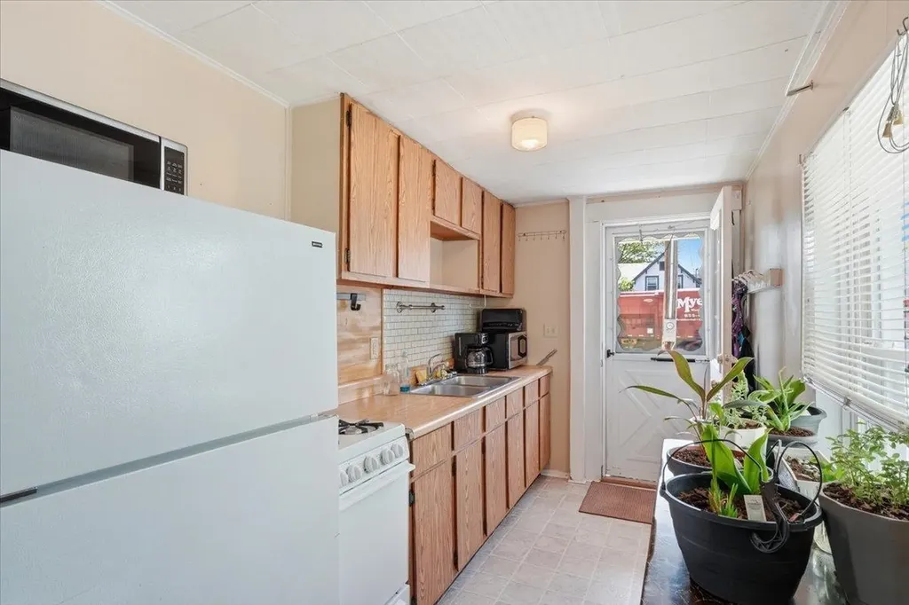 1480 North Avenue Burlington VT 05408