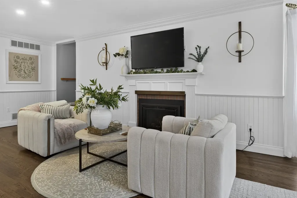 47 Hawk Drive Bedford NH 03104