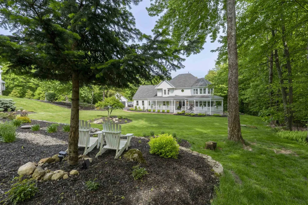 47 Hawk Drive Bedford NH 03104