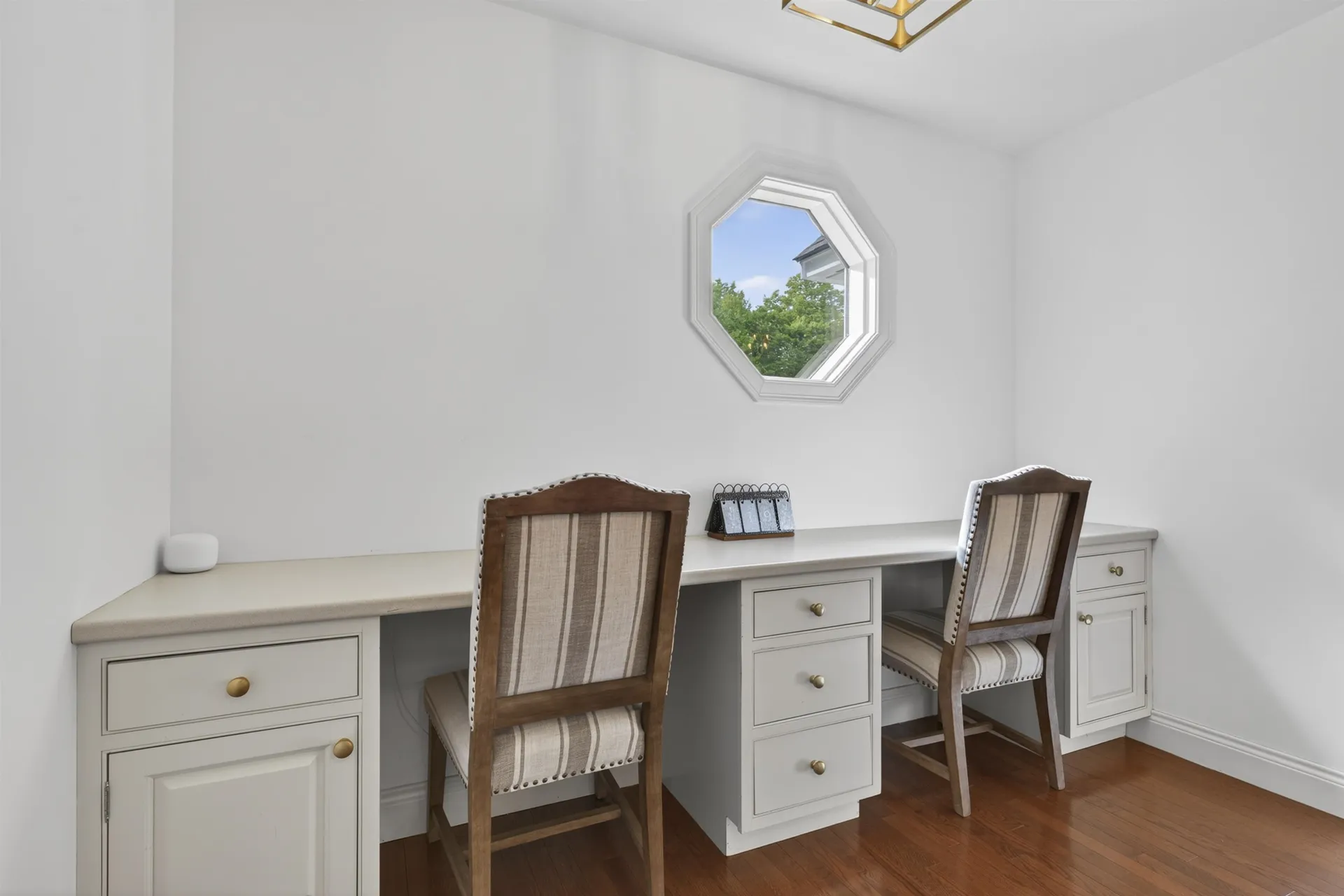 47 Hawk Drive Bedford NH 03104