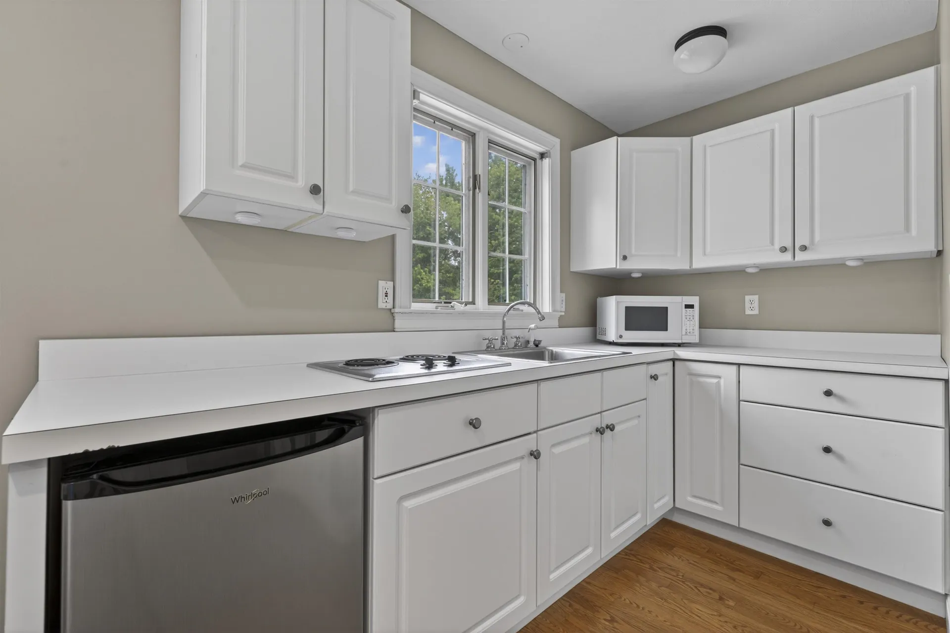 47 Hawk Drive Bedford NH 03104