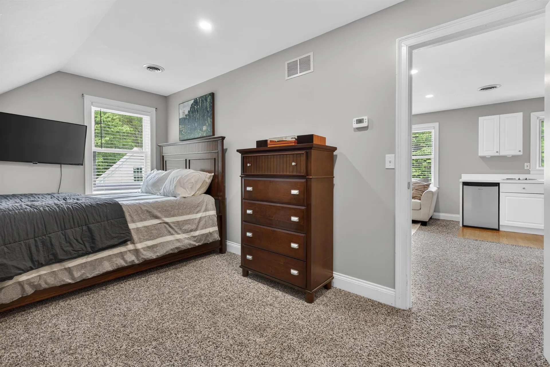 47 Hawk Drive Bedford NH 03104