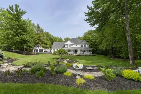 47 Hawk Drive Bedford NH 03104