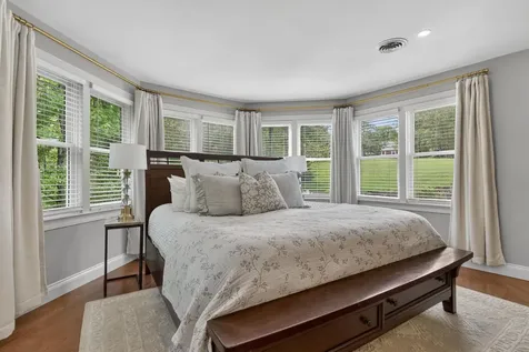 47 Hawk Drive Bedford NH 03104