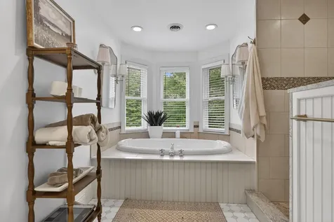 47 Hawk Drive Bedford NH 03104