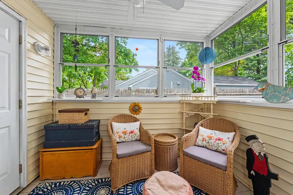 66 Harbor Avenue Nashua NH 03060