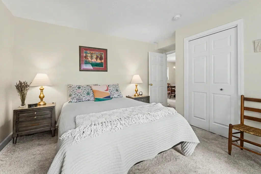 66 Harbor Avenue Nashua NH 03060