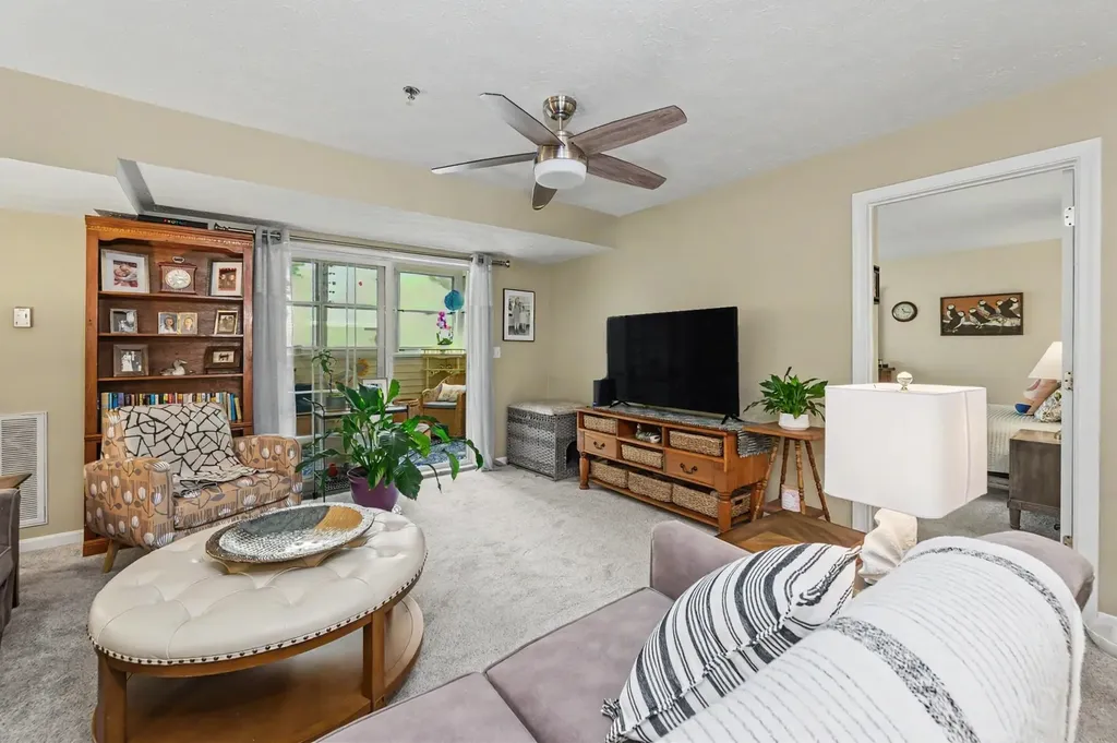 66 Harbor Avenue Nashua NH 03060