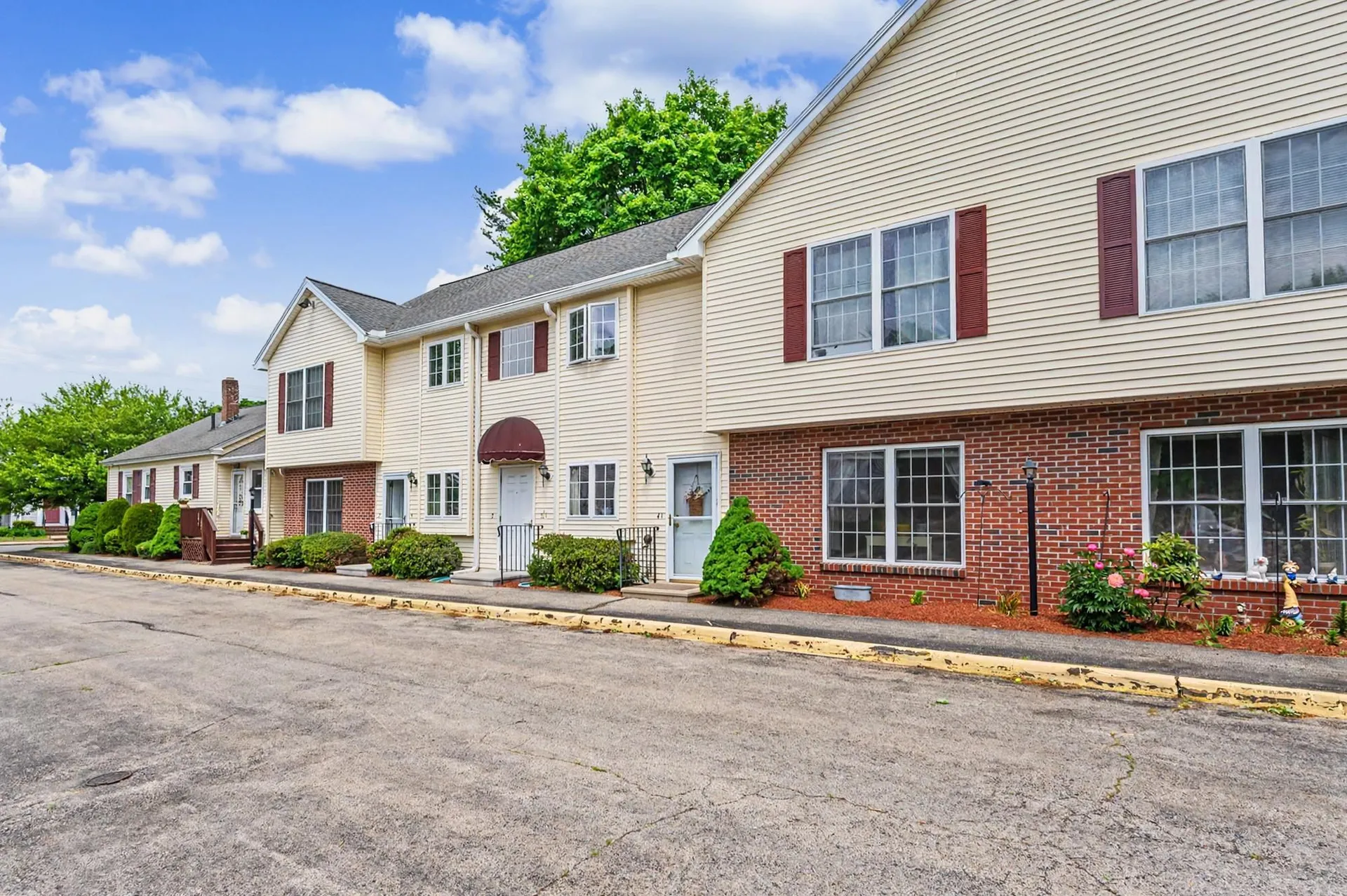 66 Harbor Avenue Nashua NH 03060
