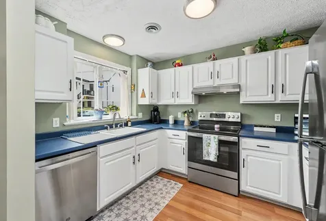 66 Harbor Avenue Nashua NH 03060