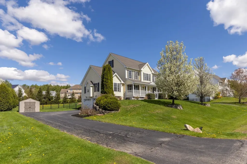 15 Victoria Drive Somersworth NH 03878