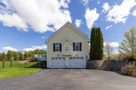 15 Victoria Drive Somersworth NH 03878