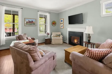 71 Palisades Street Stowe VT 05672