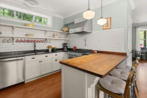 71 Palisades Street Stowe VT 05672