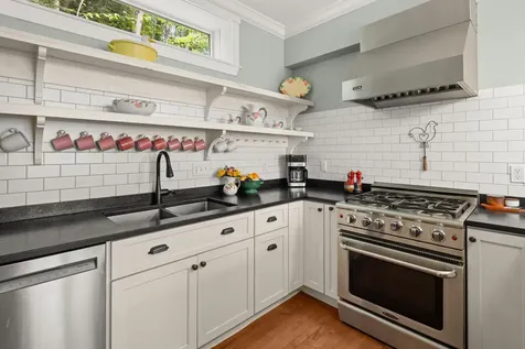 71 Palisades Street Stowe VT 05672