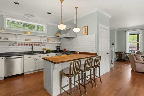 71 Palisades Street Stowe VT 05672