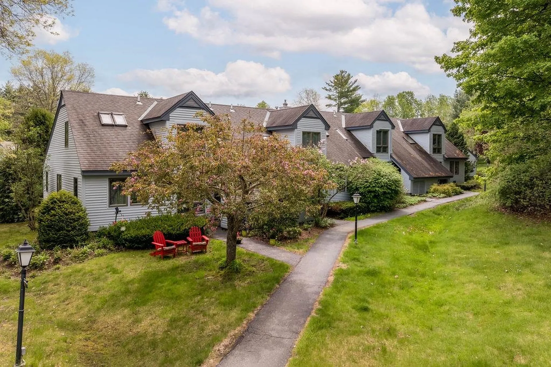 111 Lakeland Drive Hartford VT 05059