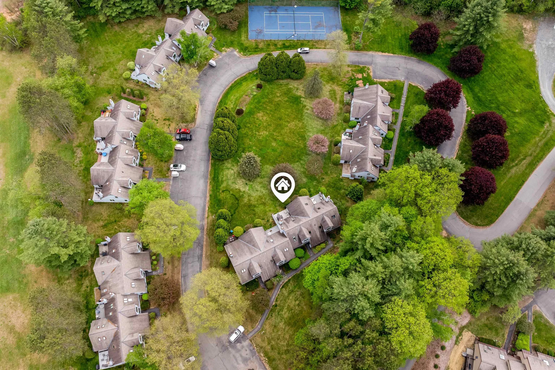 111 Lakeland Drive Hartford VT 05059