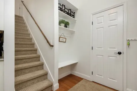 111 Lakeland Drive Hartford VT 05059