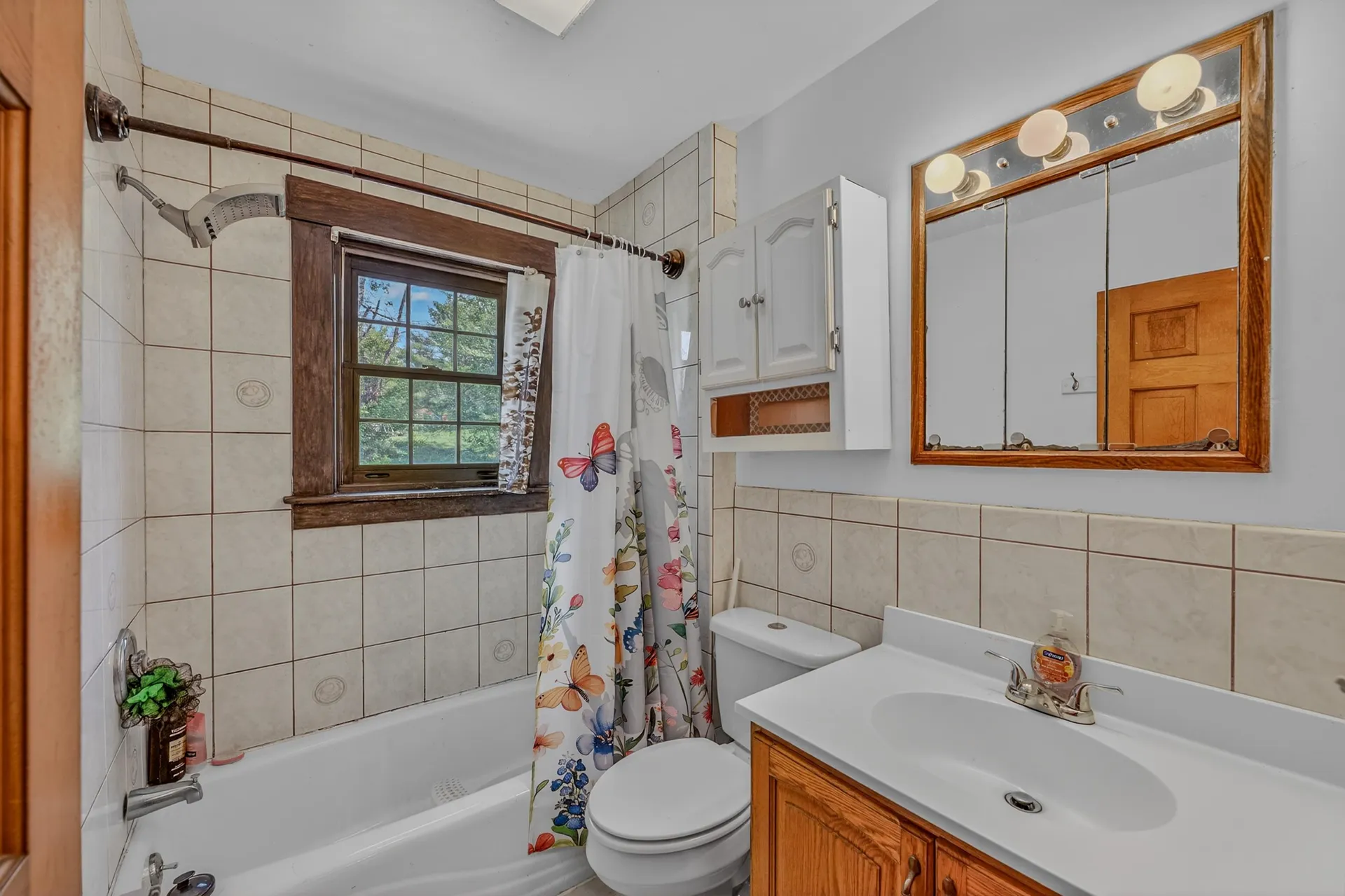 25 Portland Street Lancaster NH 03584